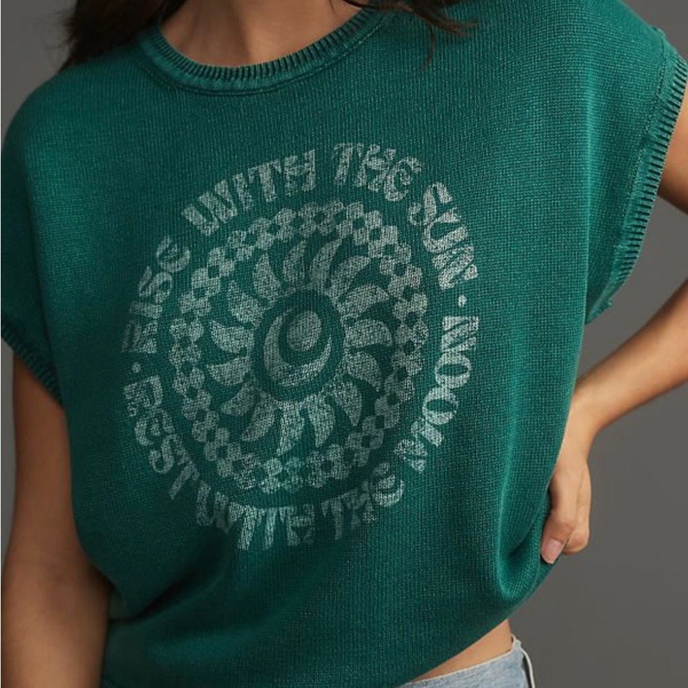 Real Fun. Wow! Pilcro Muscle Graphic Sweater Tank Cropped Teal Knitted Vest